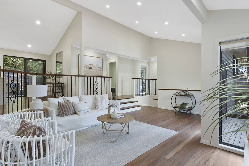 Photo of Livingroom in Pretty Beach Central Coast