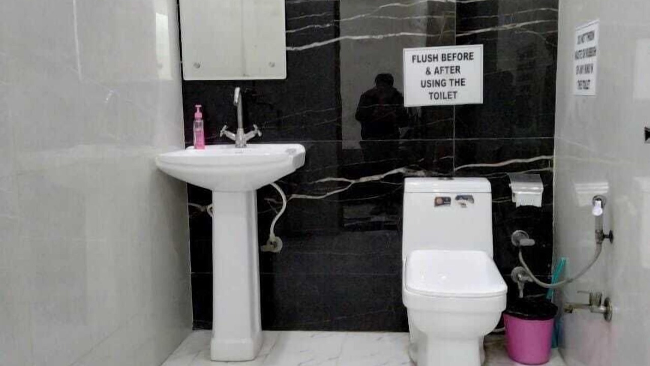Photo of Bathroom in Basai