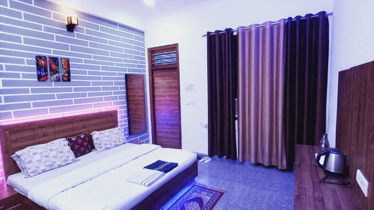 Photo of Bedroom in Basai