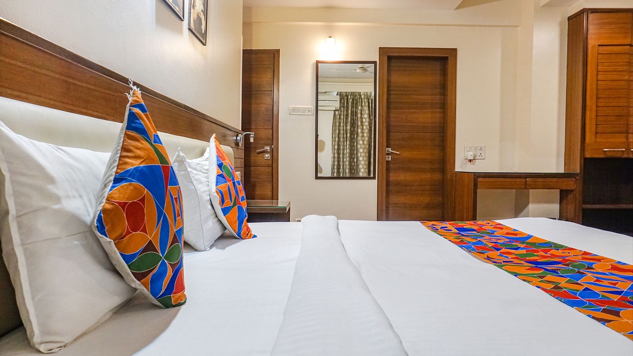 Photo of Bedroom in Meera Nagar