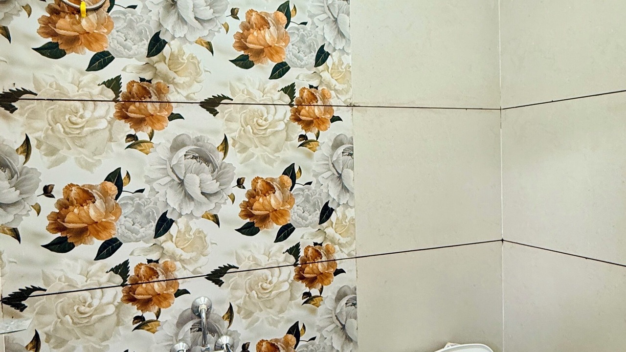 Photo of Bathroom in Rau
