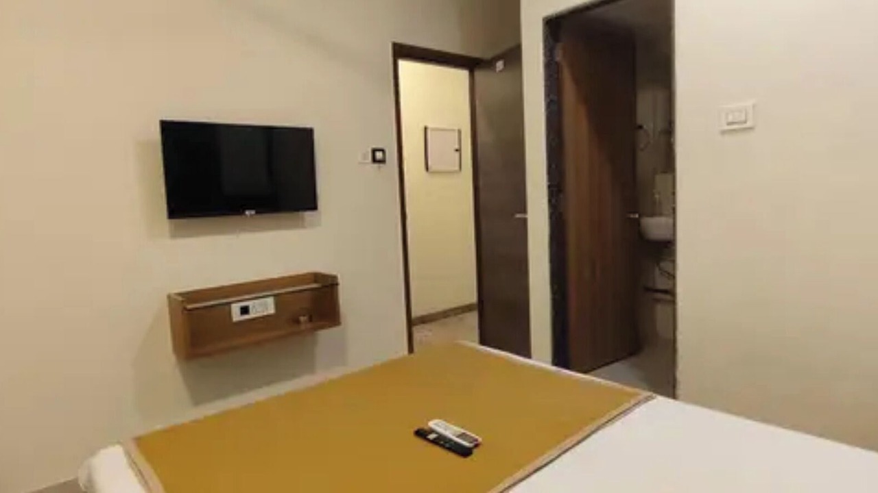 Photo of Bedroom in Pen