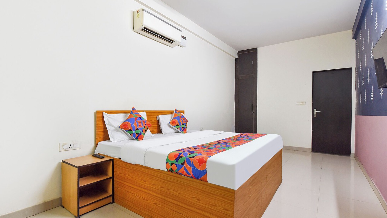 Photo of Bedroom in Vaishali Nagar