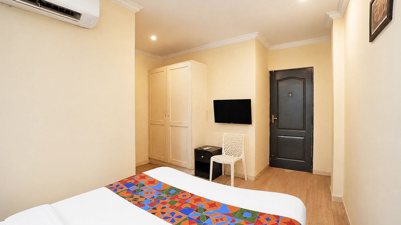 Photo of Bedroom in Semmencherry
