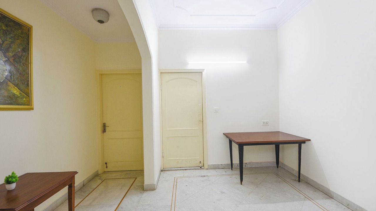 Photo of Bedroom in DLF City