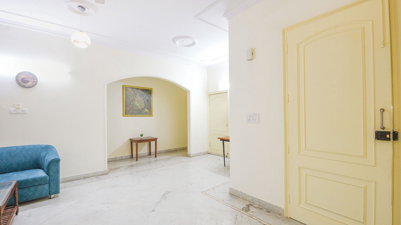Photo of Bedroom in DLF City