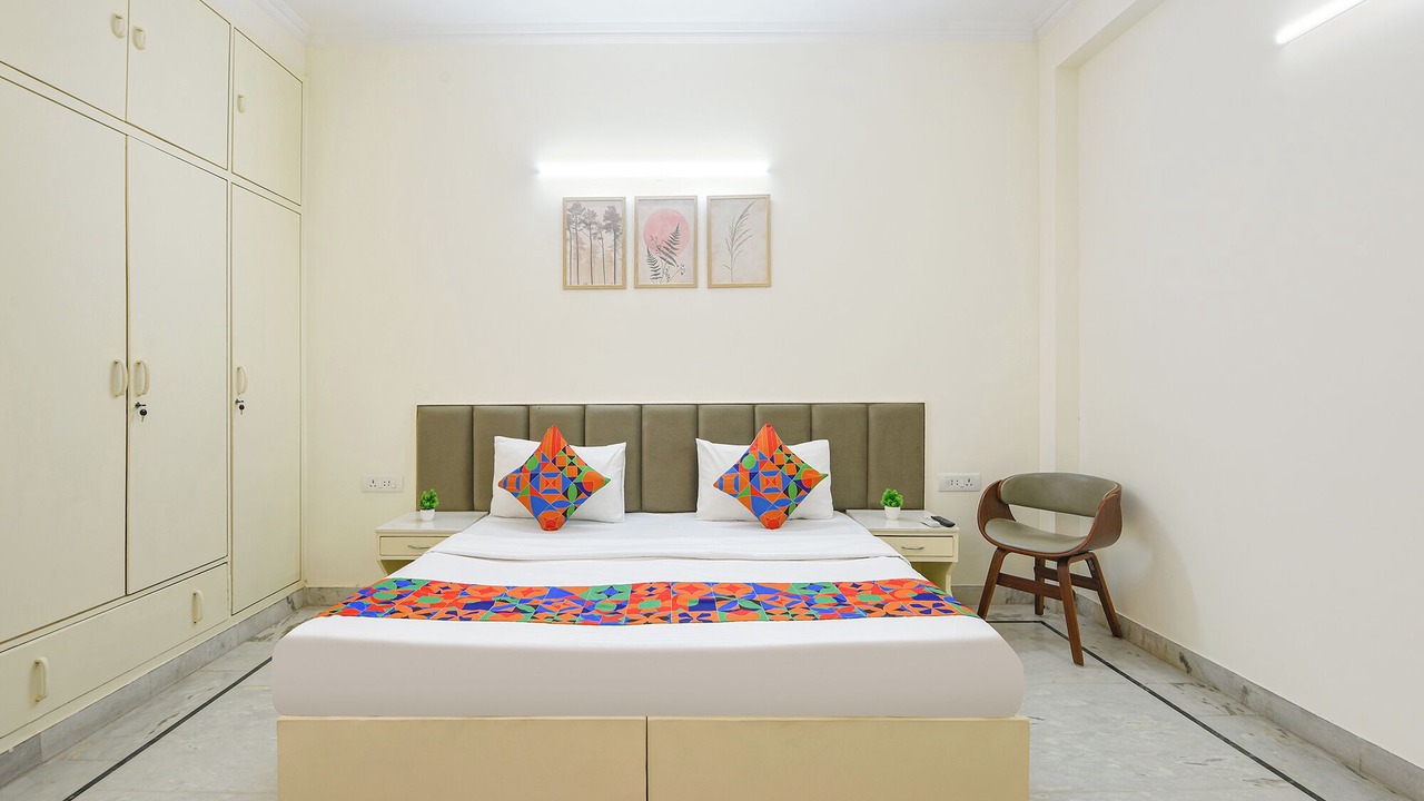 Photo of Bedroom in DLF City