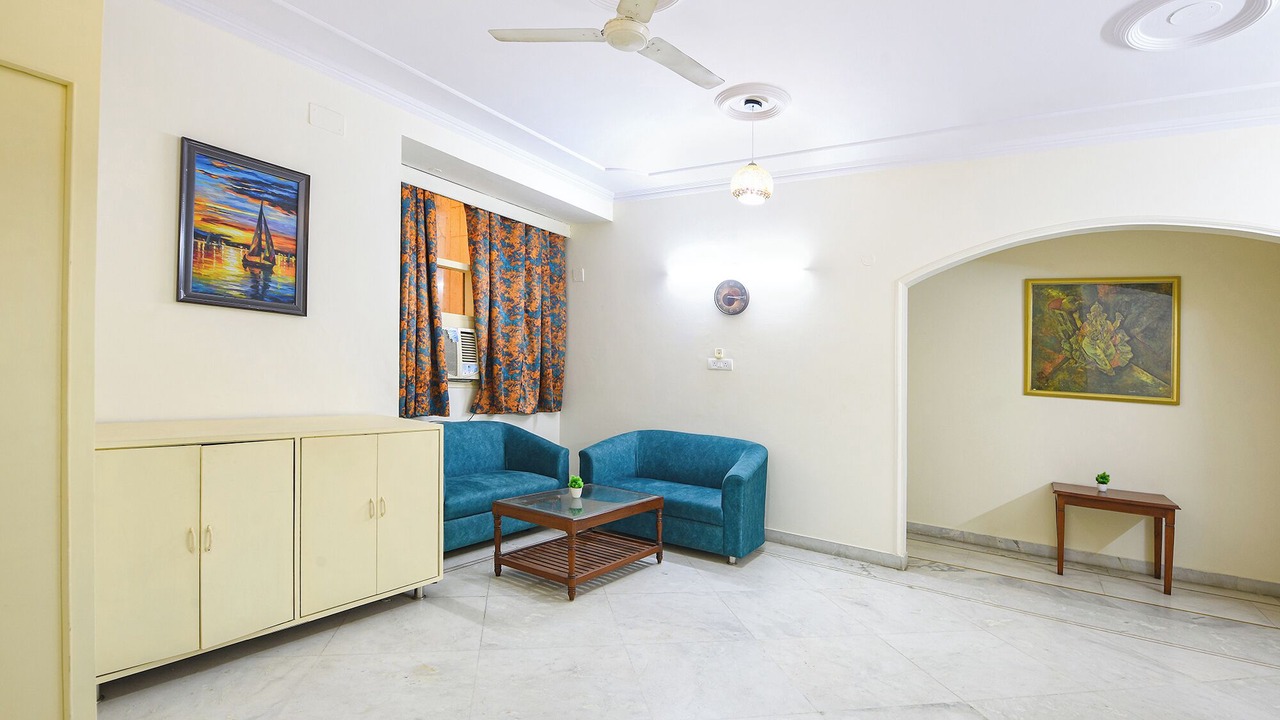 Photo of Bedroom in DLF City