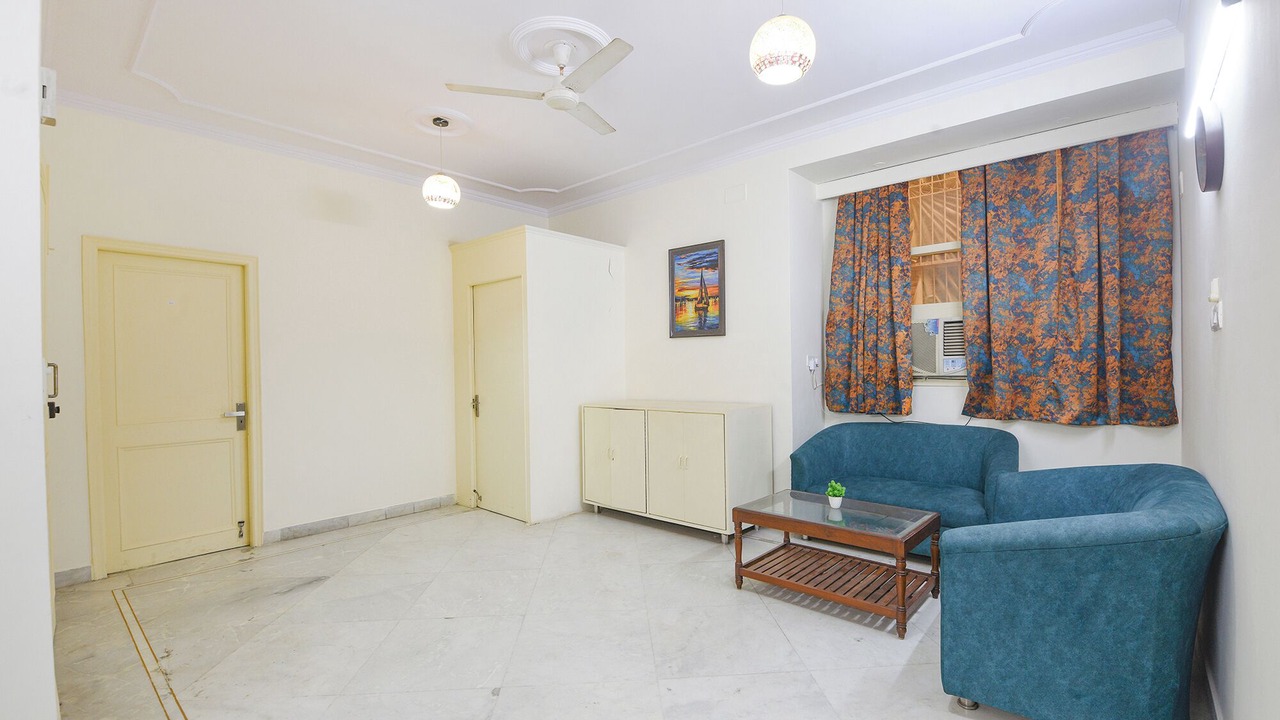 Photo of Bedroom in DLF City