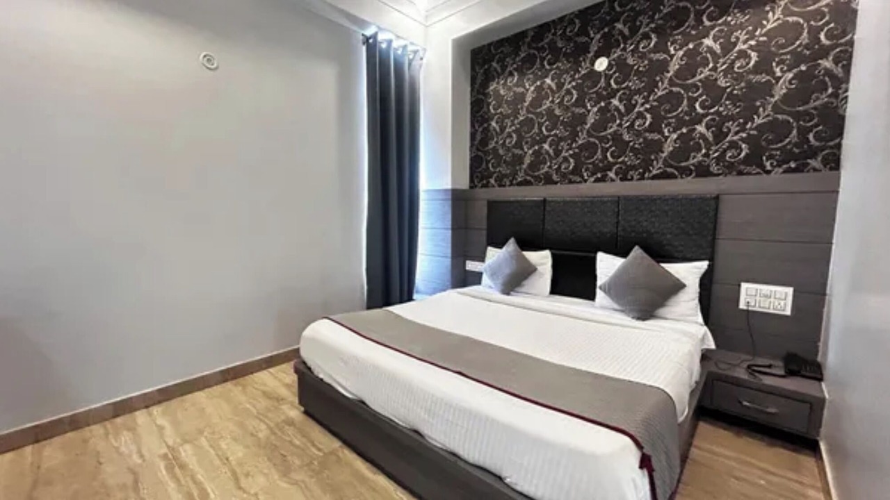 Photo of Bedroom in Malviya Nagar