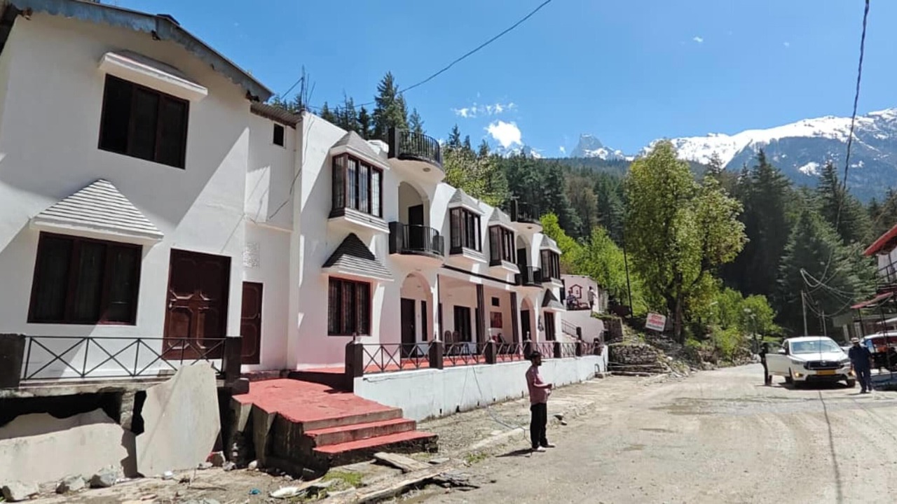 Photo of Outdoor in Bhatwari