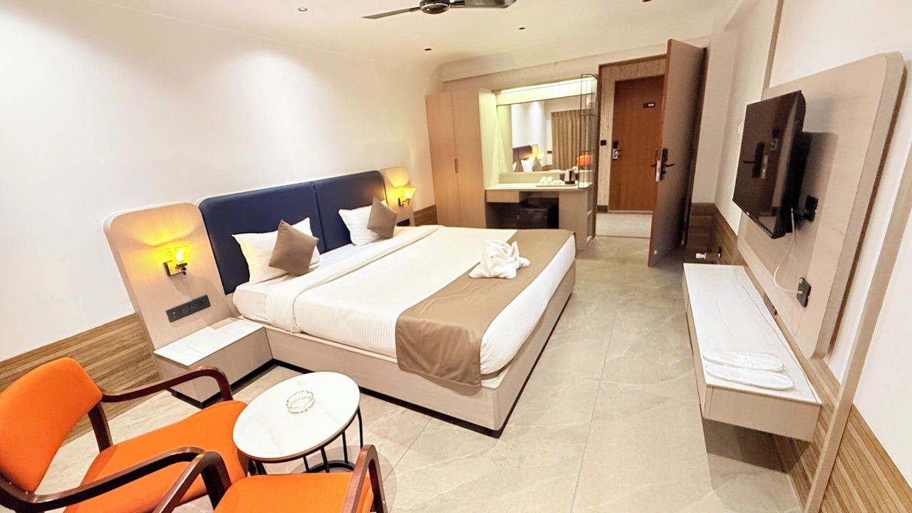 Photo of Bedroom in Surat District