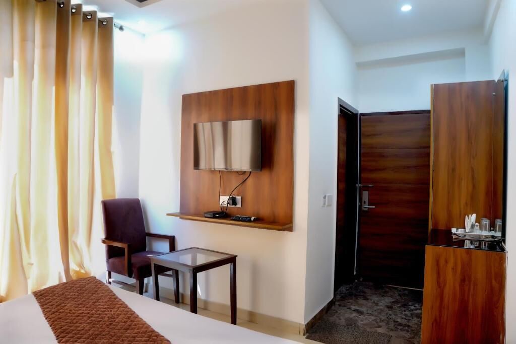 Photo of Bedroom in Zirakpur