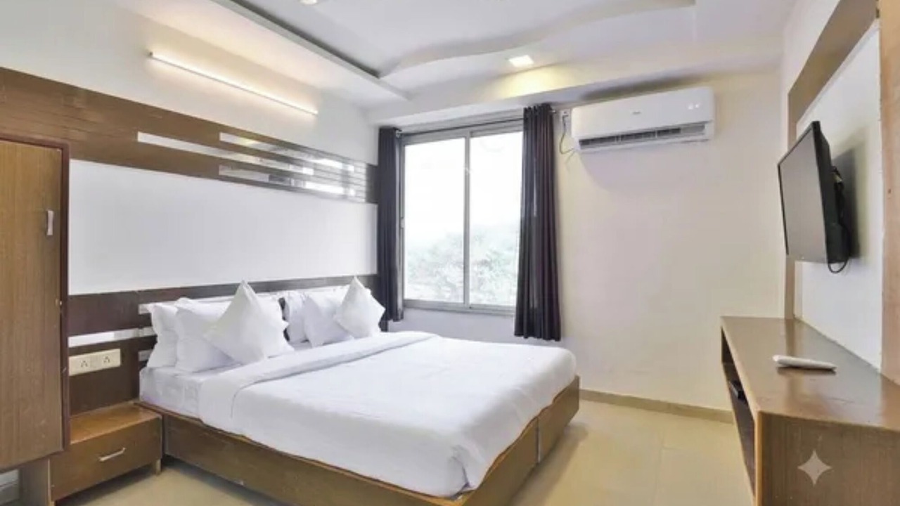 Photo of Bedroom in Gandhinagar