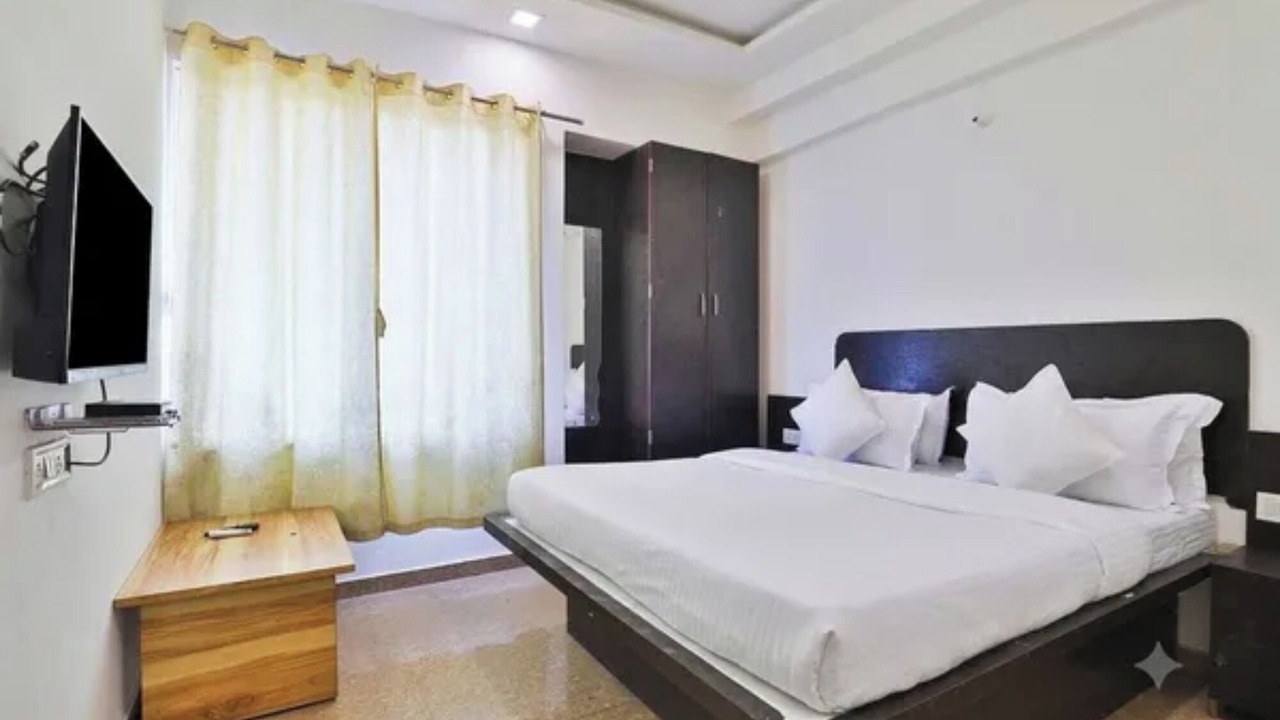 Photo of Bedroom in Gandhinagar