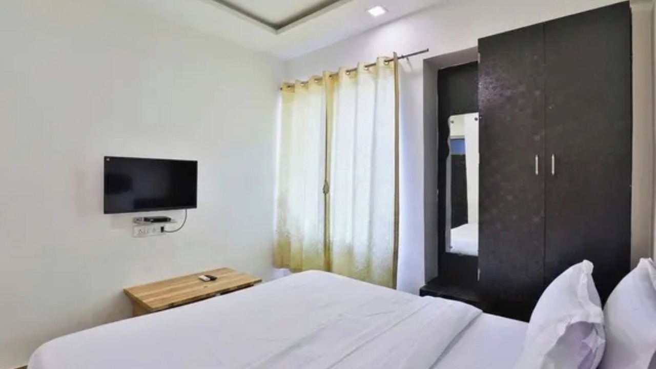 Photo of Bedroom in Gandhinagar