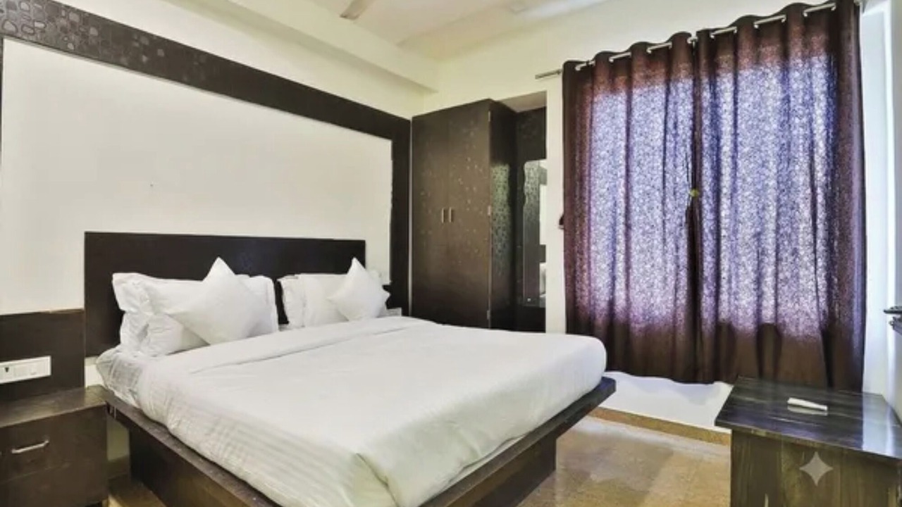 Photo of Bedroom in Gandhinagar