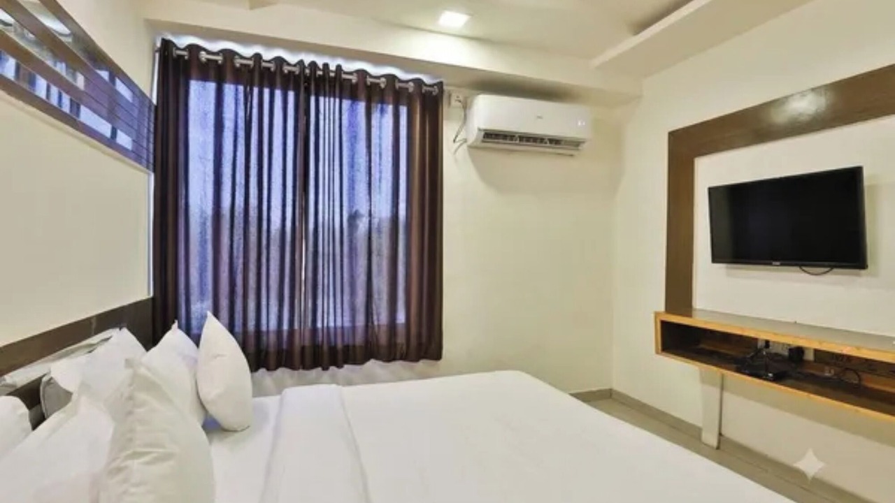 Photo of Bedroom in Gandhinagar