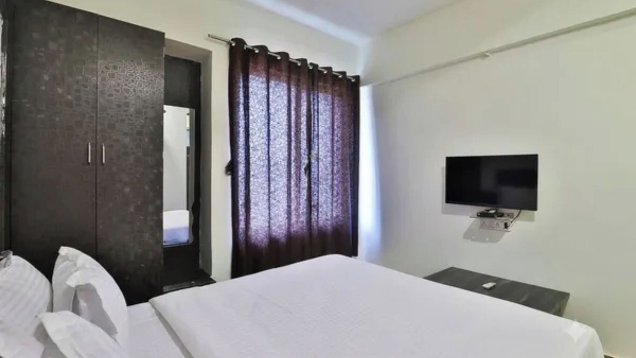 Photo of Bedroom in Gandhinagar