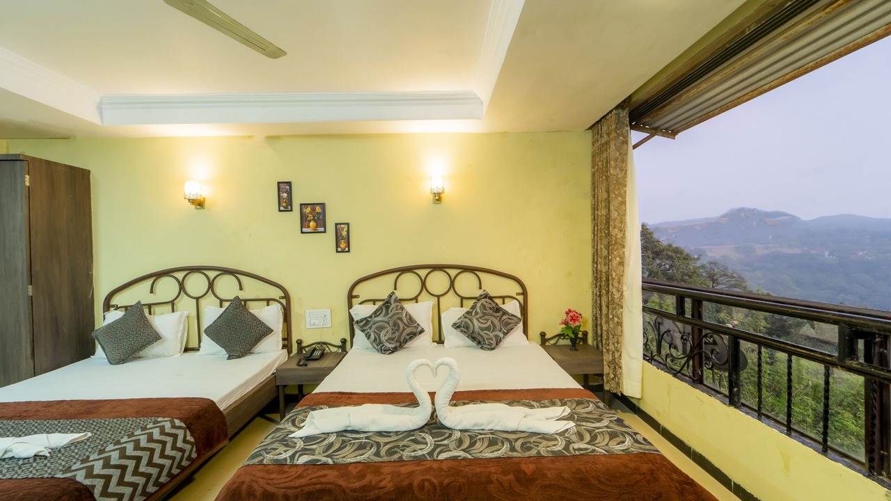 Photo of Bedroom in Mahabaleshwar