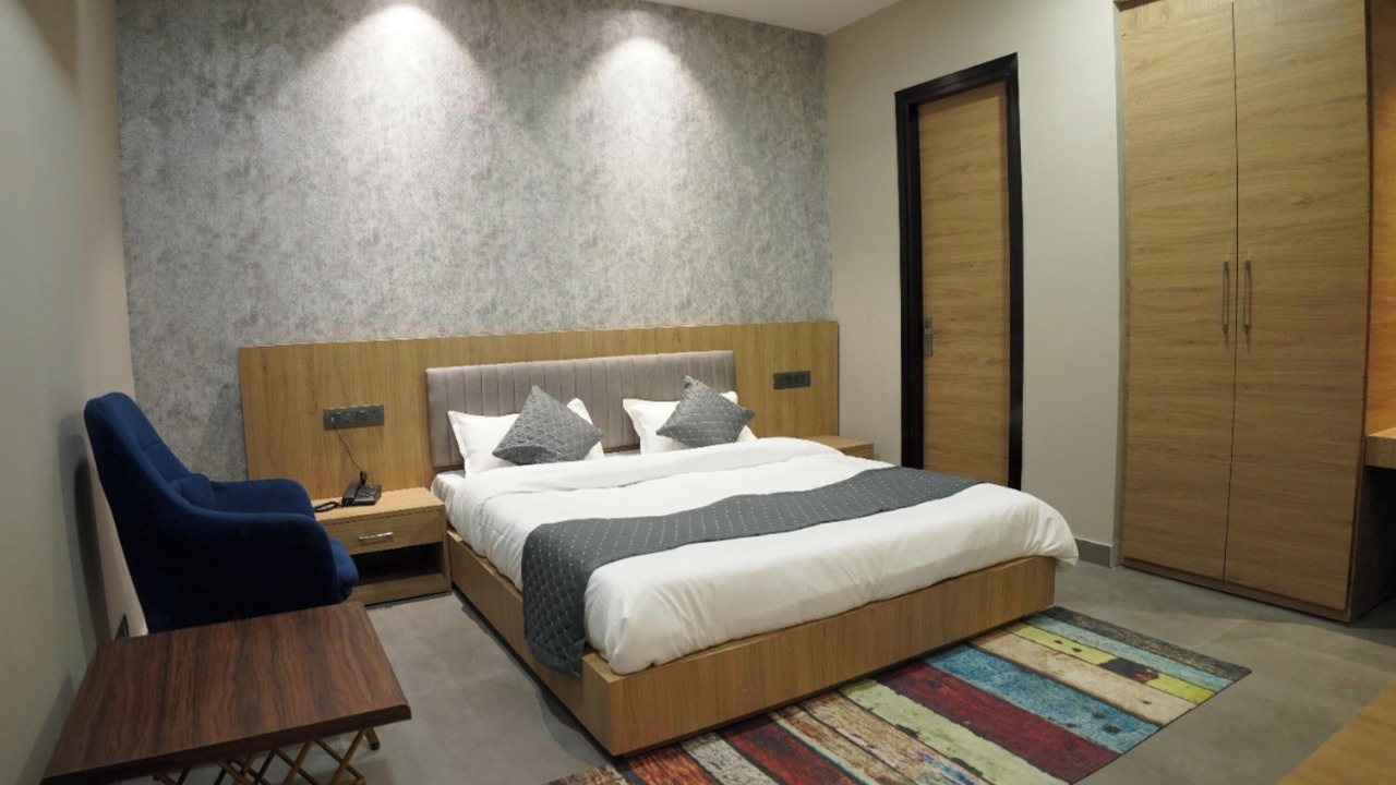 Photo of Bedroom in Bathinda