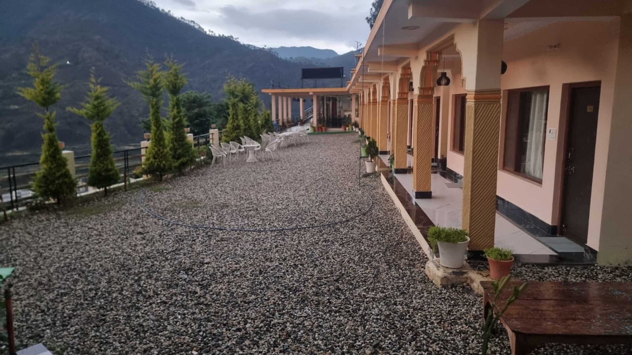 Photo of Outdoor in Barkot