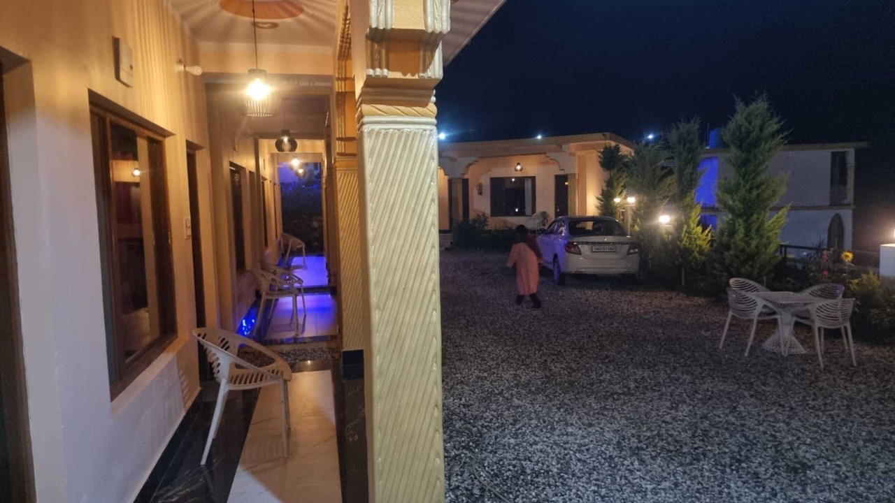 Photo of Patio Balcony in Barkot