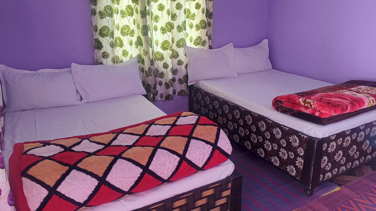 Photo of Bedroom in Ukhimath