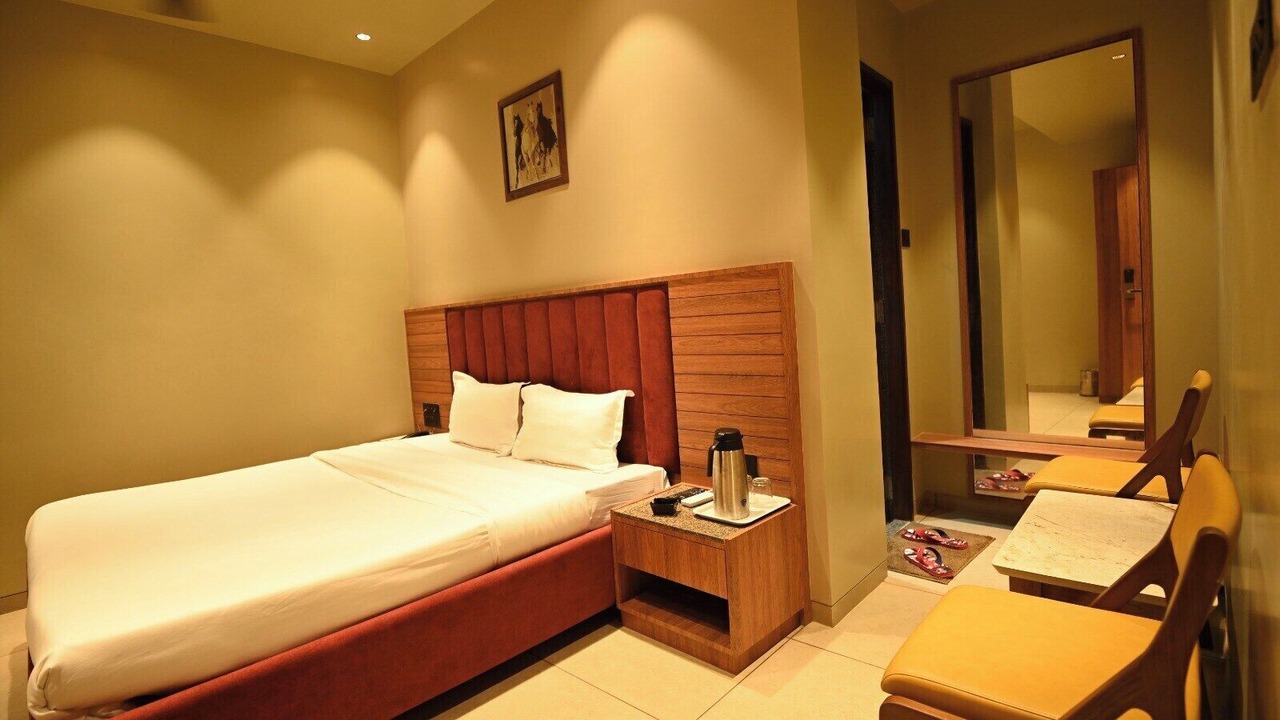 Photo of Bedroom in Bhinmal