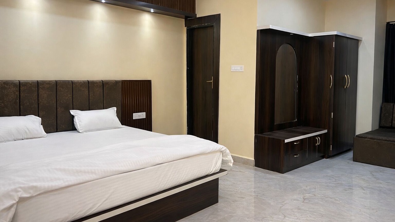 Photo of Bedroom in Sehore