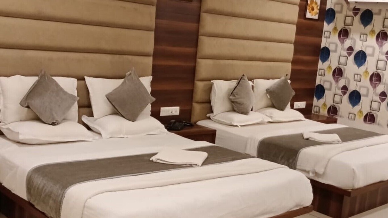 Photo of Bedroom in Vadodara