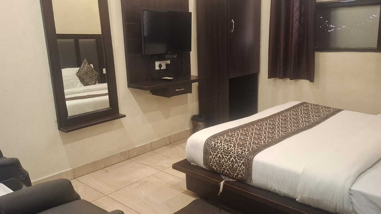 Photo of Bedroom in Dehradun