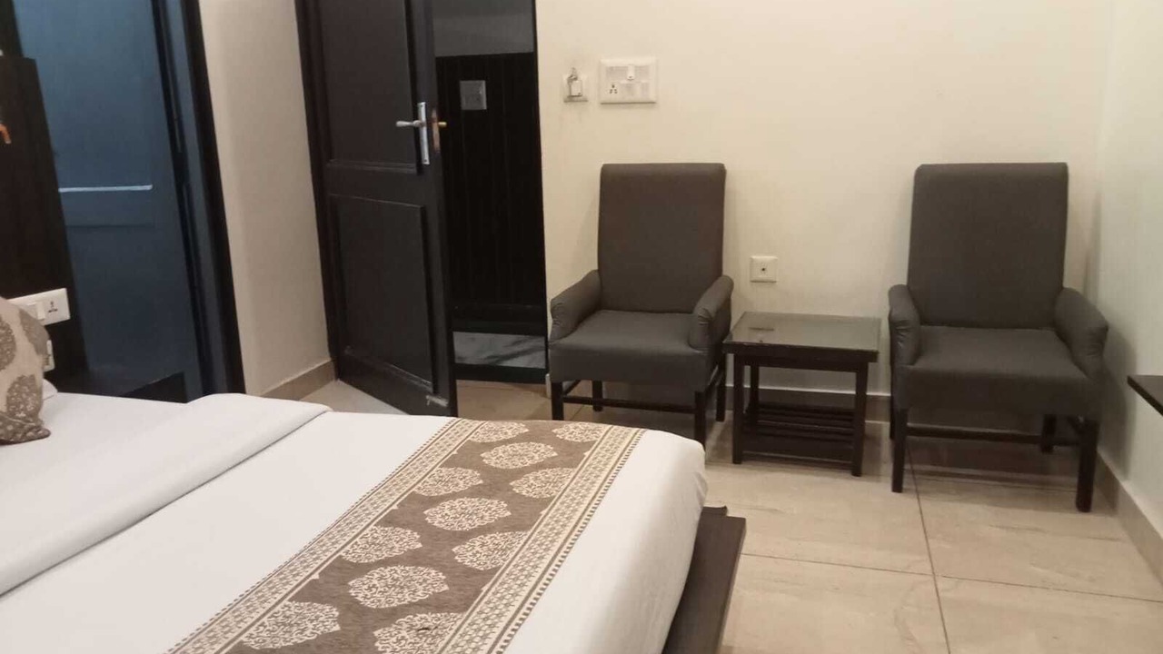Photo of Bedroom in Dehradun