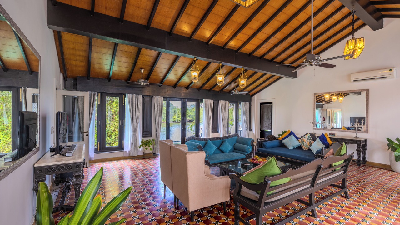 Photo of Livingroom in Pilerne Industrial Estates