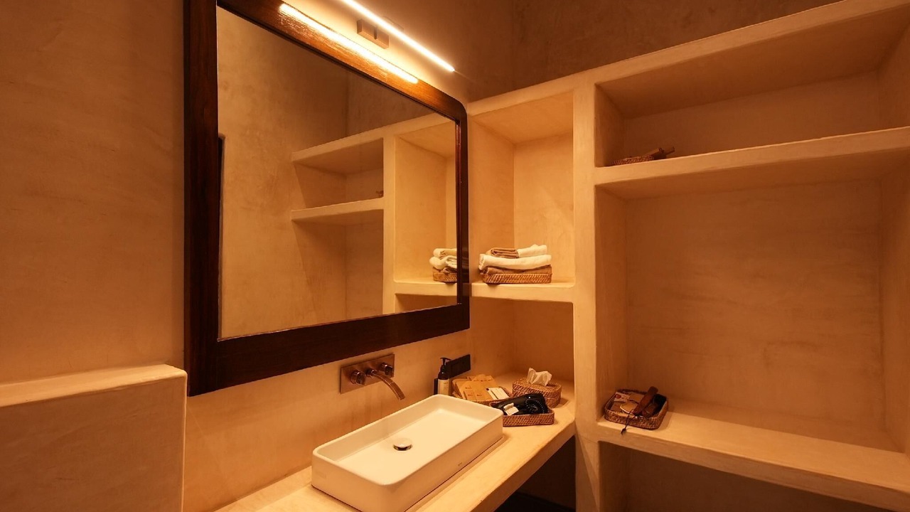 Photo of Bathroom in Ashvem