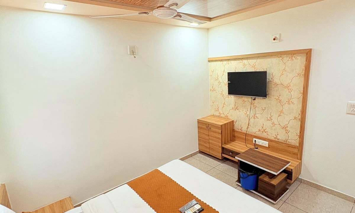 Photo of Bedroom in Ahmedabad