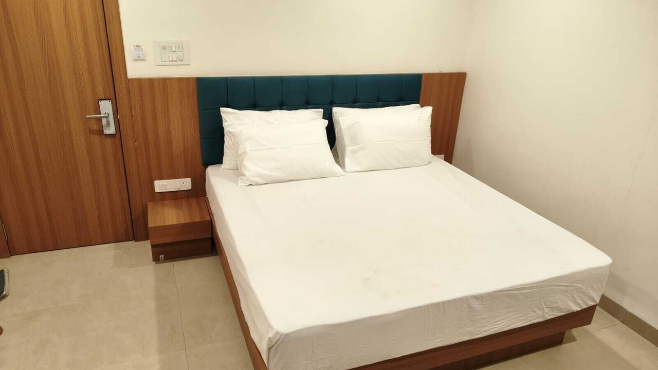 Photo of Bedroom in Barnagar