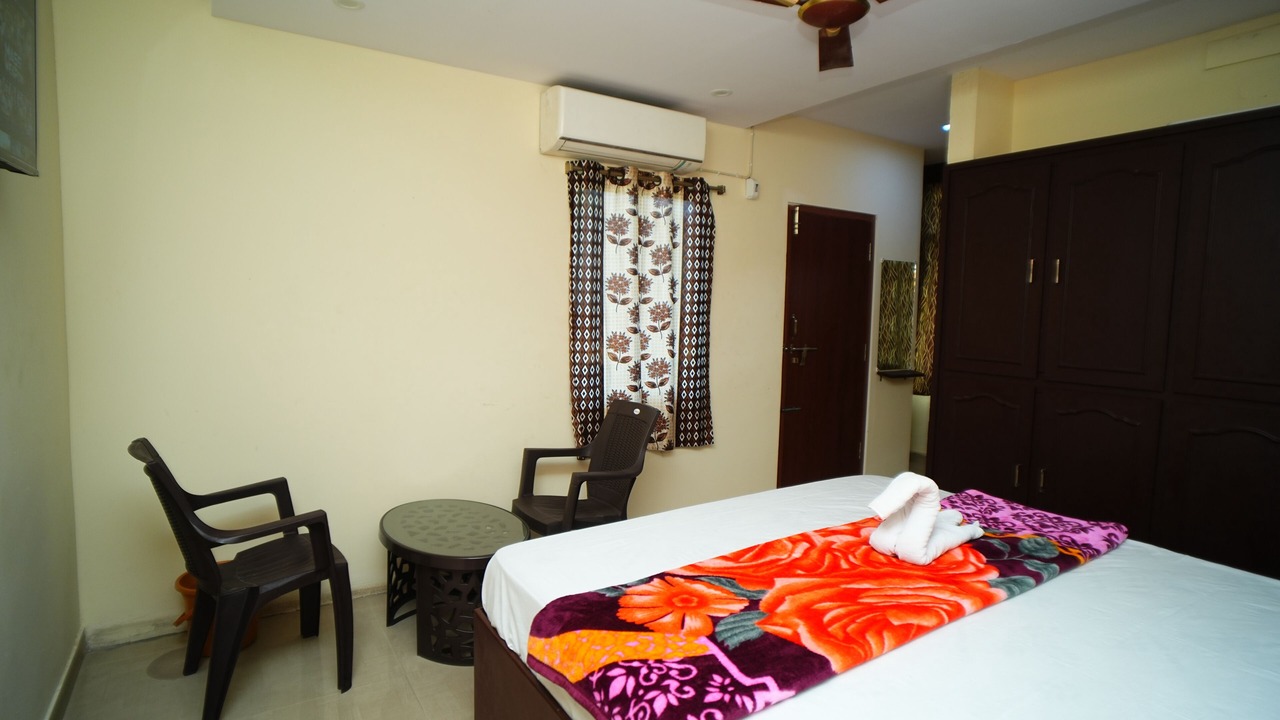 Photo of Bedroom in Kakinada
