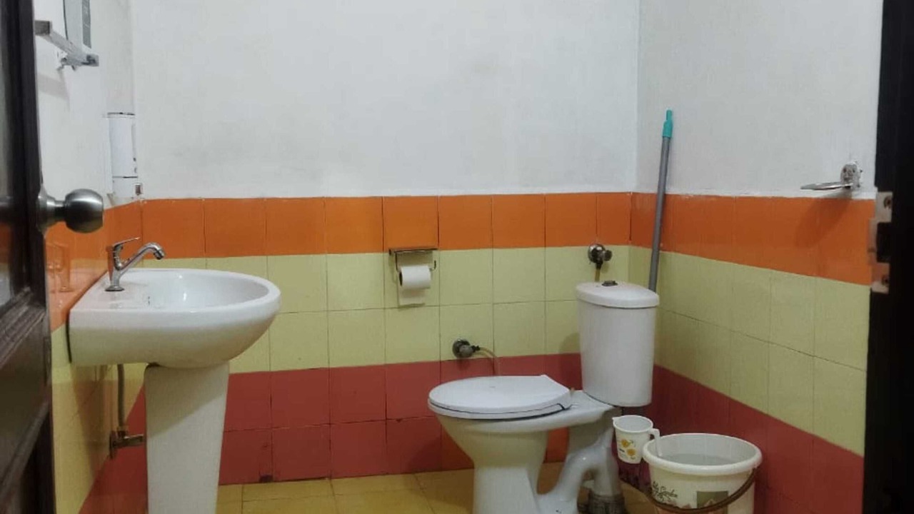 Photo of Bathroom in Naina Range