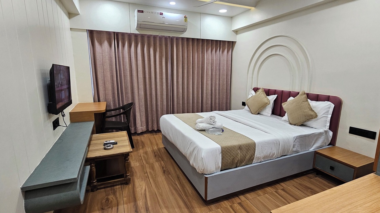 Photo of Bedroom in Ahmedabad