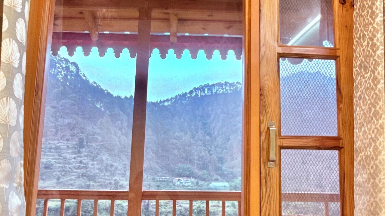 Photo of Bedroom in Nainital