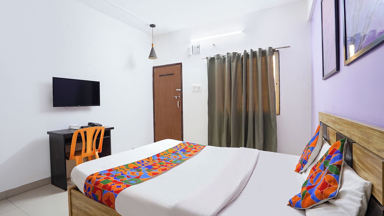 Photo of Bedroom in Hadapsar