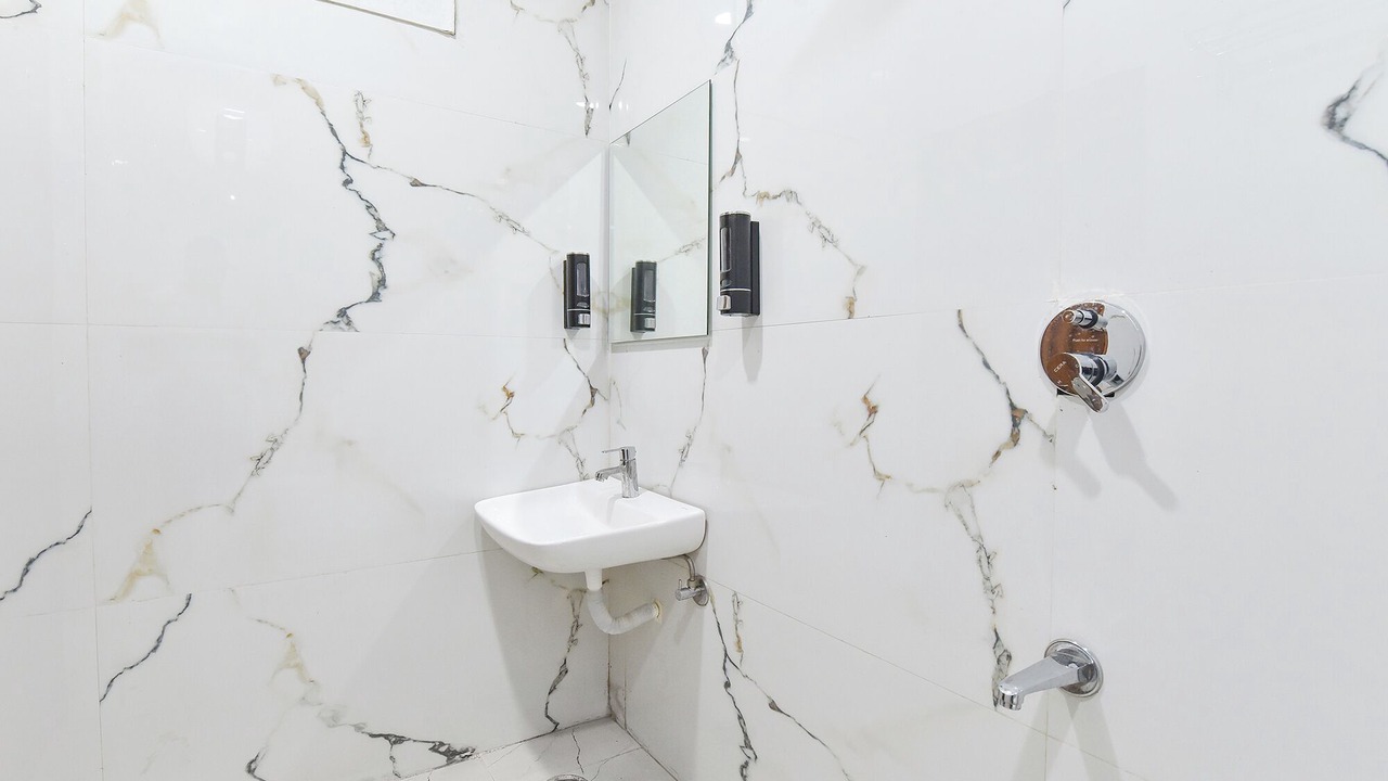 Photo of Bathroom in Malviya Nagar