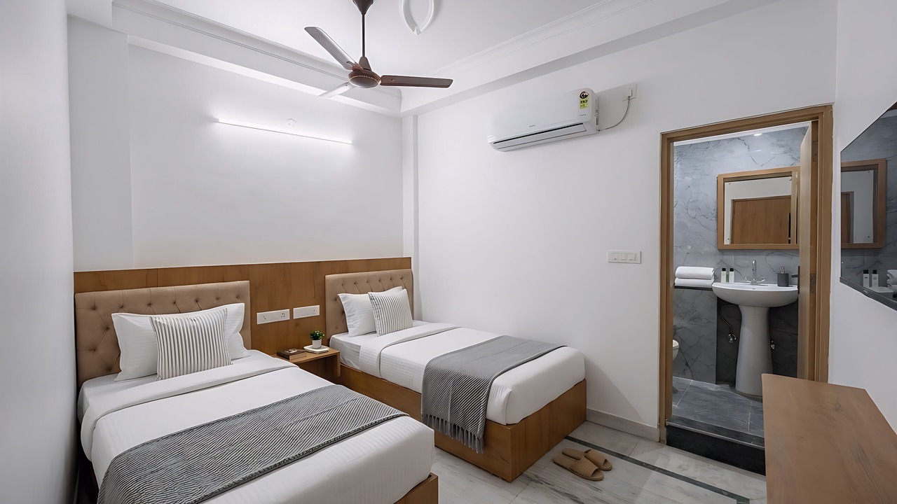 Photo of Bedroom in Mahipalpur Extension