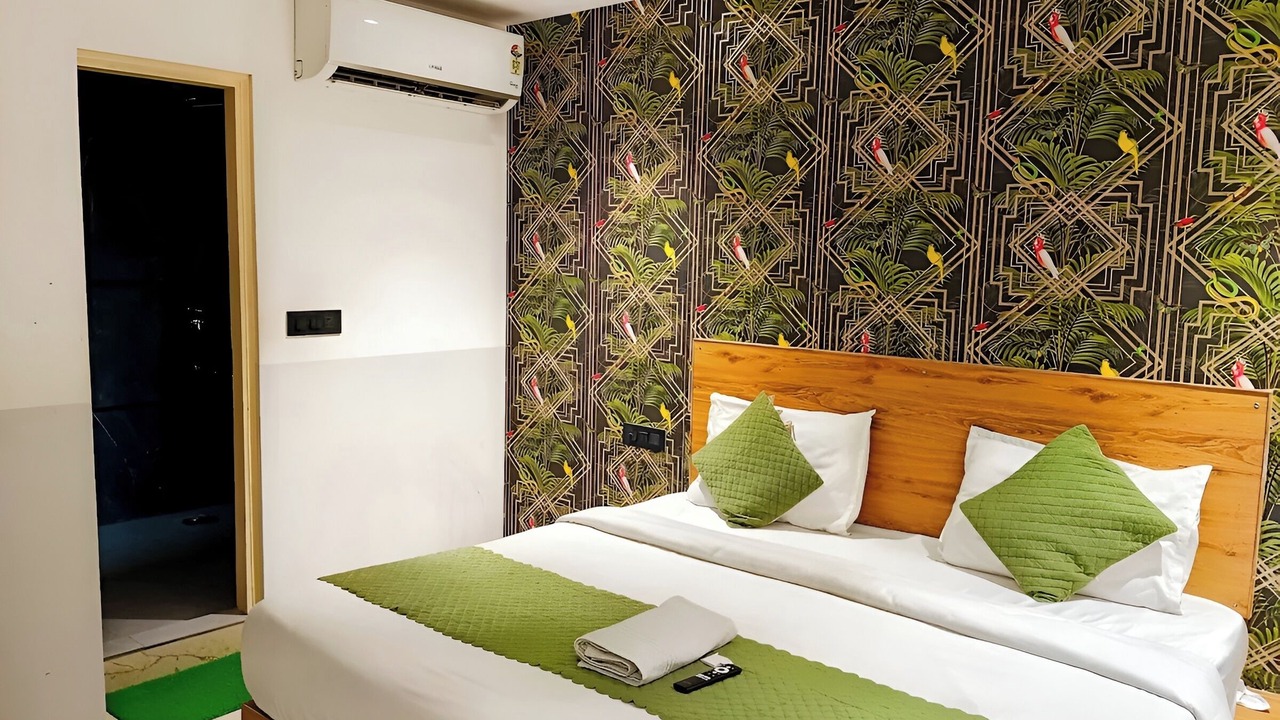 Photo of Bedroom in Mahipalpur Extension