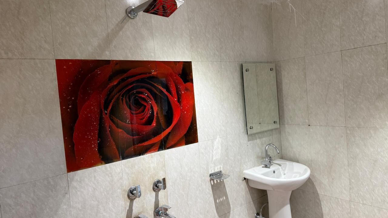 Photo of Bathroom in Mahipalpur Extension