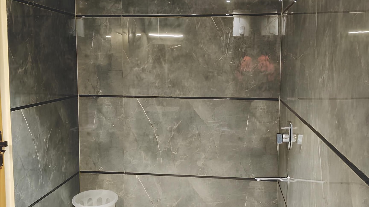 Photo of Bathroom in Mahipalpur Extension