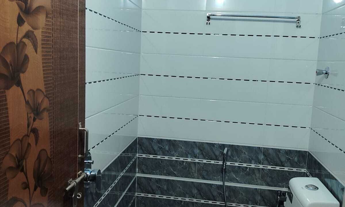 Photo of Bathroom in Murudeshwara