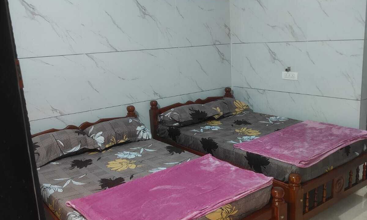 Photo of Bedroom in Murudeshwara
