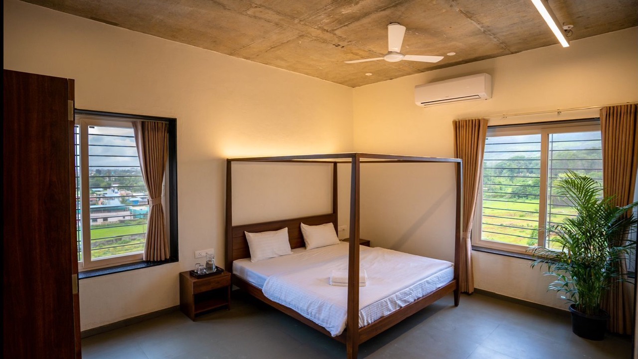 Photo of Bedroom in Igatpuri